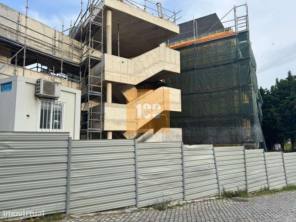 T4 com varanda e garagem - Ipanema Residence-26