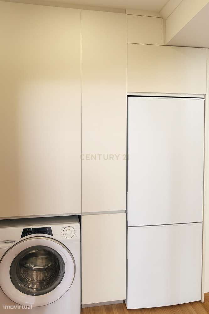 T1 totalmente renovado e mobilado - Grande imagem: 5/11