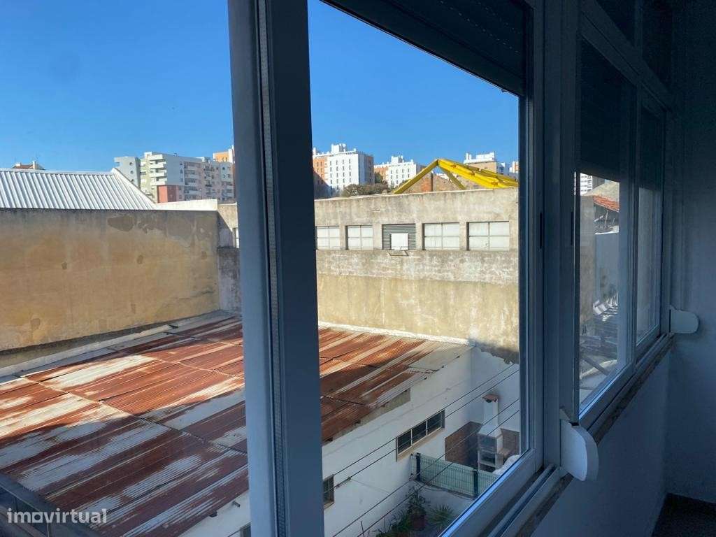 Apartamento T2 em Marvila - Grande imagem: 5/16