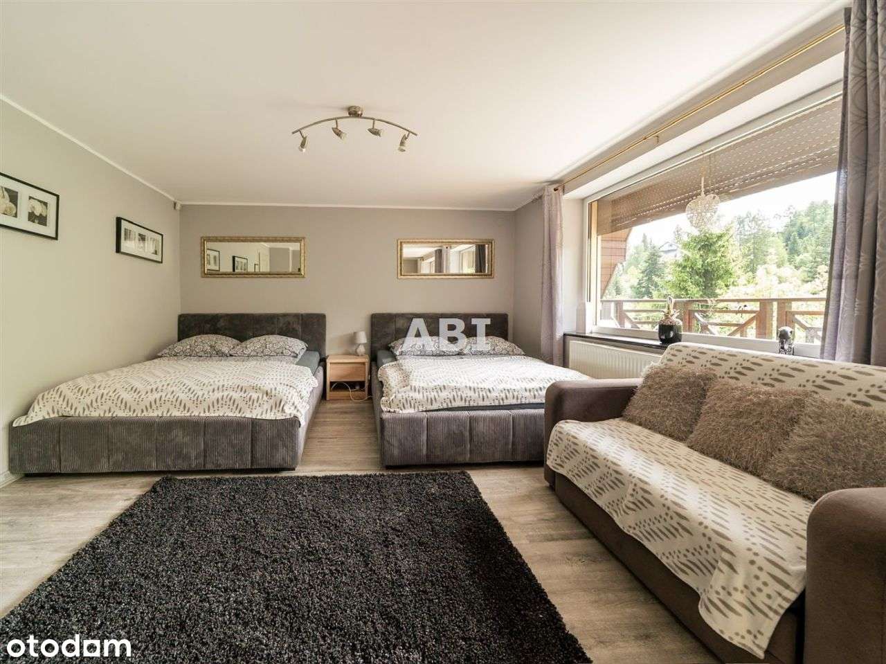 Pensjonat z dużą działką-7