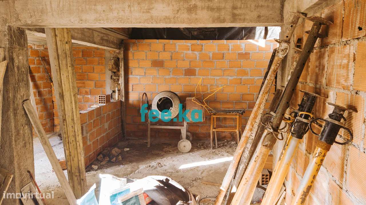 Moradia em Banda com Logradouro-22