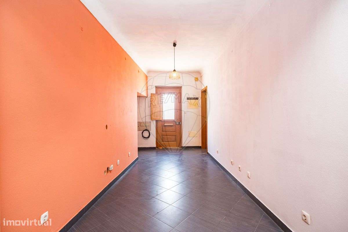 Moradia T1 para venda - Grande imagem: 4/17