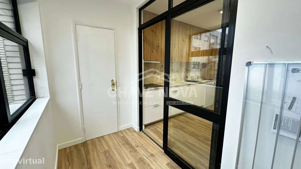 Apartamento T2+1, totalmente renovado, em Canidelo - Grande imagem: 5/20
