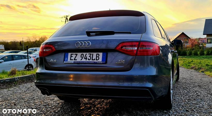 Audi A4 Avant 3.0 TDI DPF quattro S tronic S line Sportpaket - 12