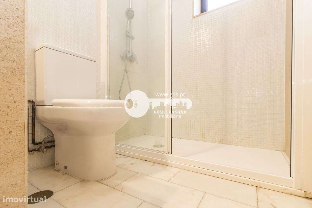 Moradia individual em Nogueiró c/2.500m2-40