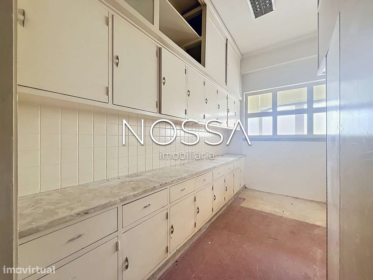 Escritório | 195m2 | Av. República-10