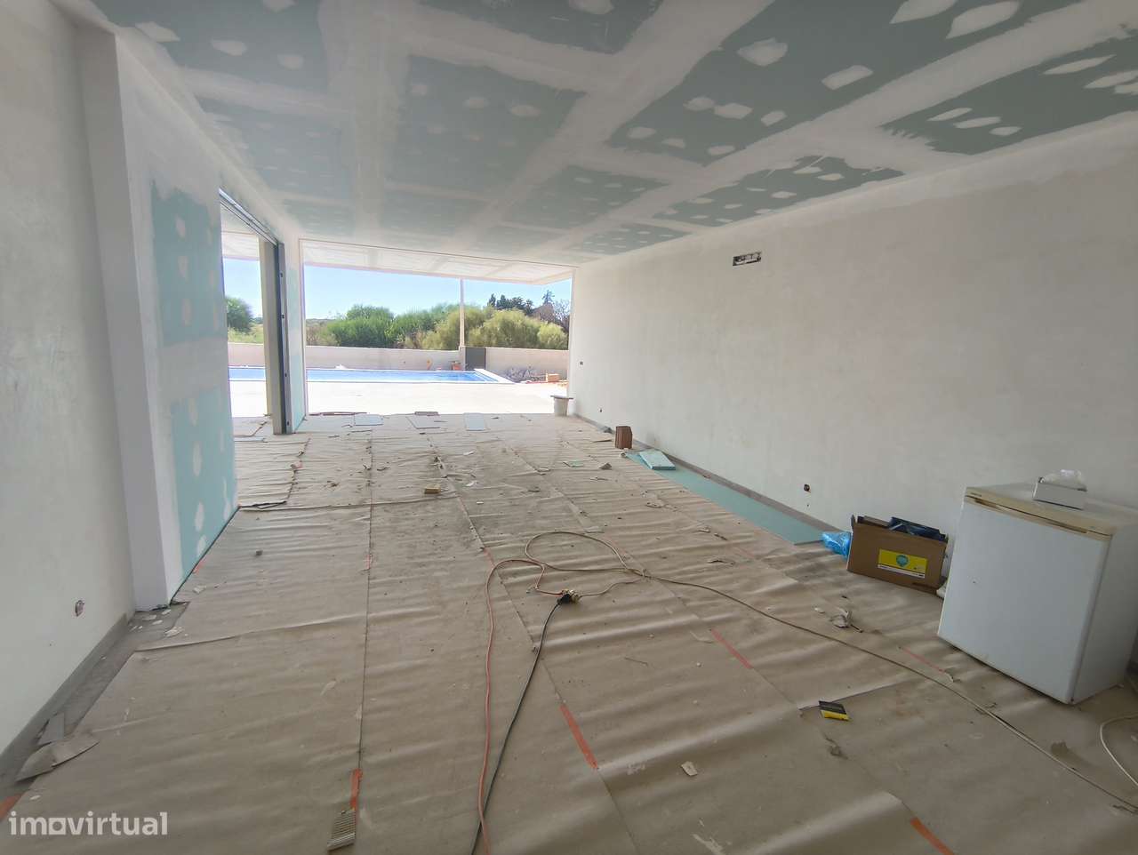 Pêra, Vivenda T4 em Construção Isolada com Piscina Privada Lote 865 m2-5