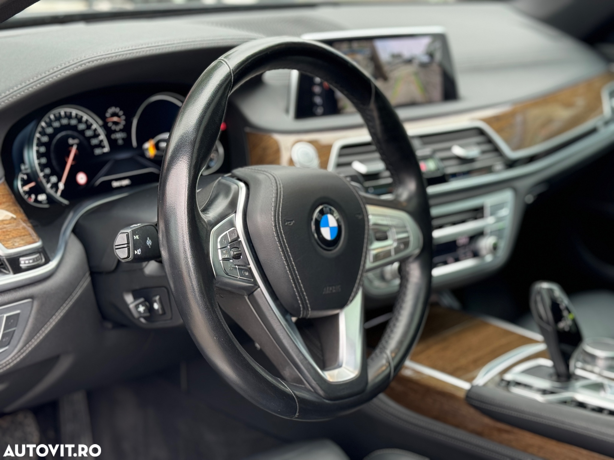 BMW Seria 7 740d xDrive - 10