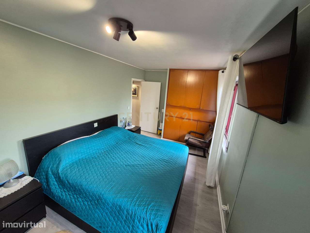 T3 Duplex Remodelado na Senhora da Hora-14
