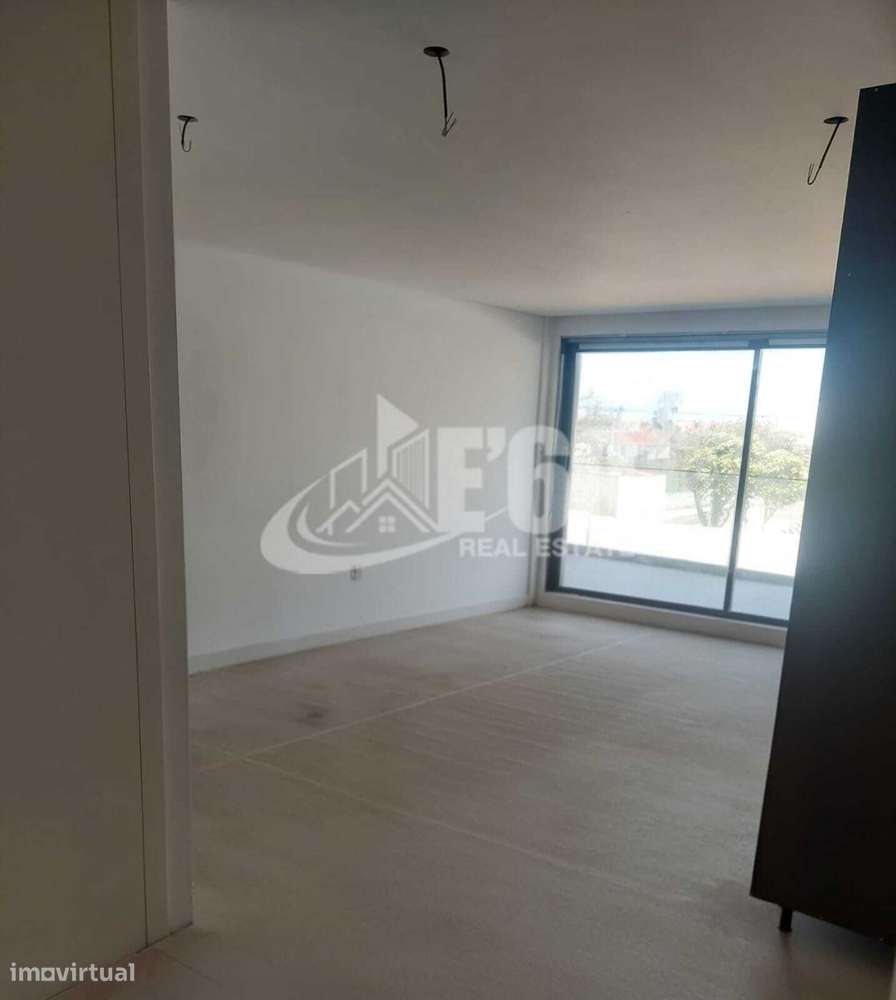 T2 COM TERRAÇO SÃO FÉLIX DA MARINHA-16