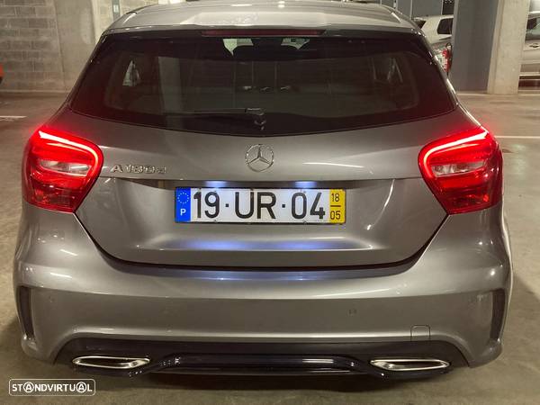 Mercedes-Benz A 180 d AMG Line - 15