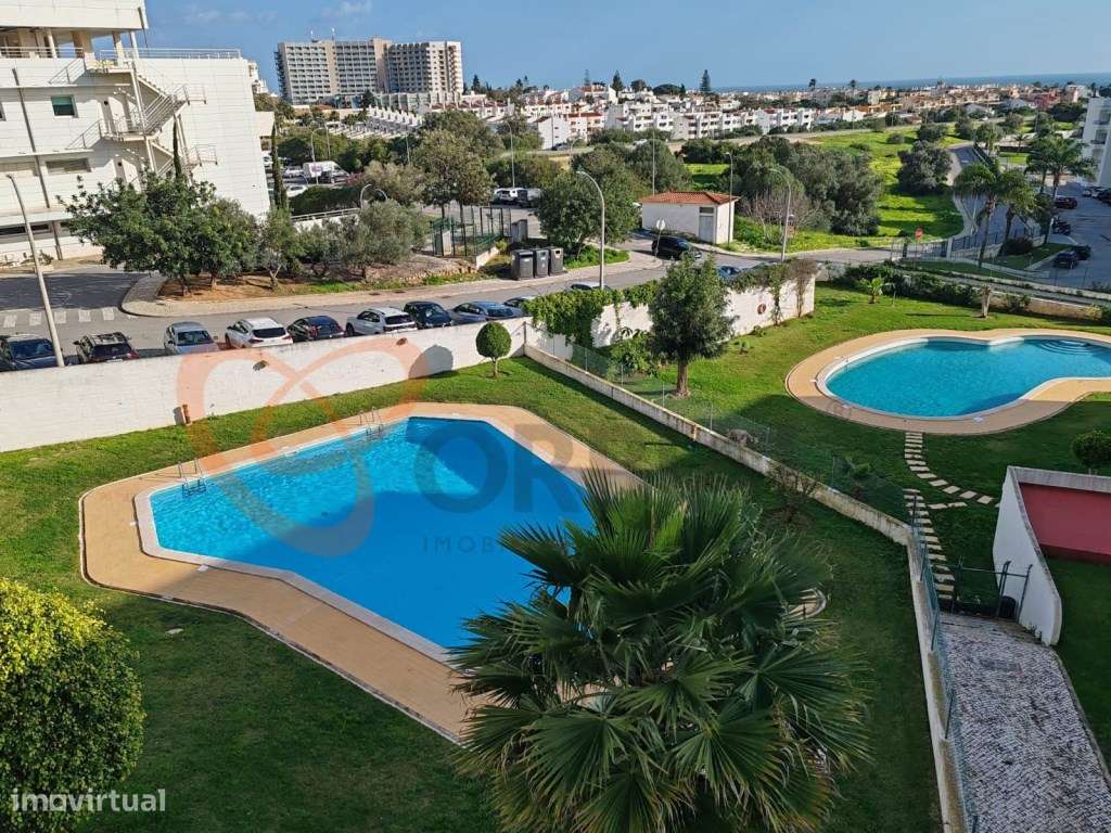 Apartamento T2 para venda com vista mar e piscina em Albufeira-26