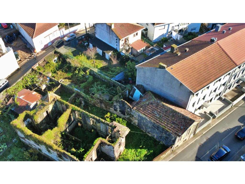 Terreno ARU junto ao Hospital S. João - Grande imagem: 4/5