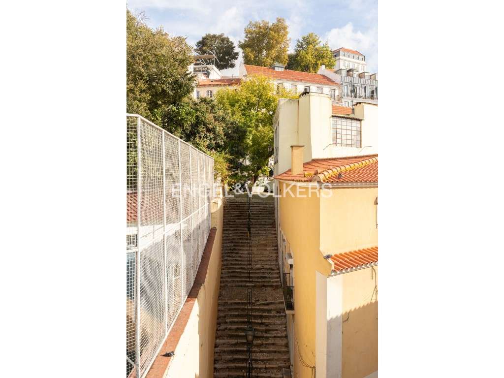 Amplo T2 com vista sobre o rio em Santos Design District-19