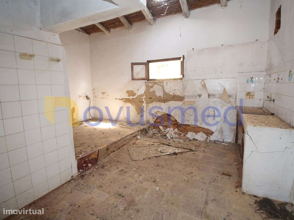 Casa com Projeto Aprovado para Moradia T3 com Piscina | Poço Barret...-18