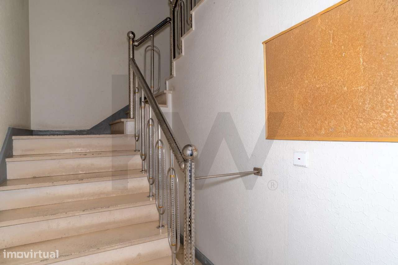 Apartamento T3 com elevador no Centro de Vila Real Santo António - Grande imagem: 5/34