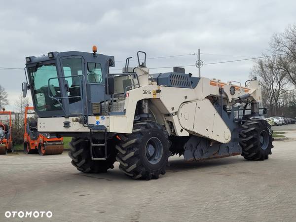 Wirtgen WR 2400 - 2