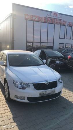 Dezmembram Skoda Superb 2.0 D an fabr 2011 - 2