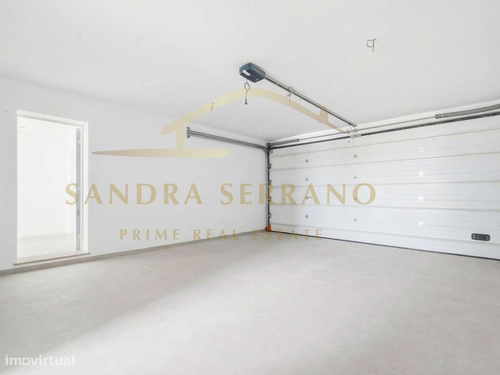 Moradia T4 Nova de Arquitetura Contemporânea | Azenhas do Mar - Sintra-30