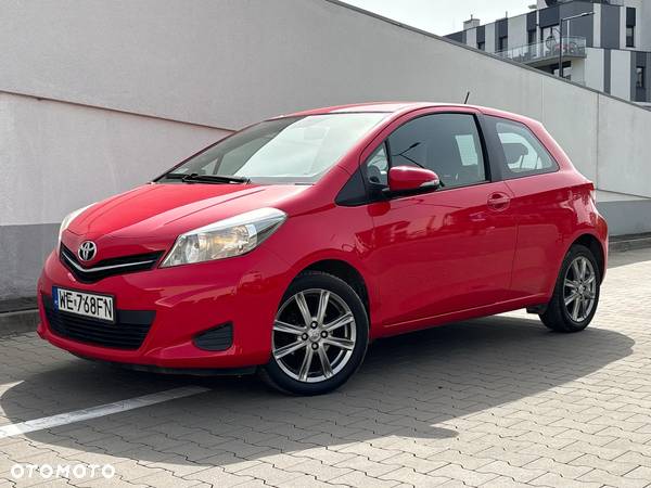 Toyota Yaris 1.0 Premium - 3