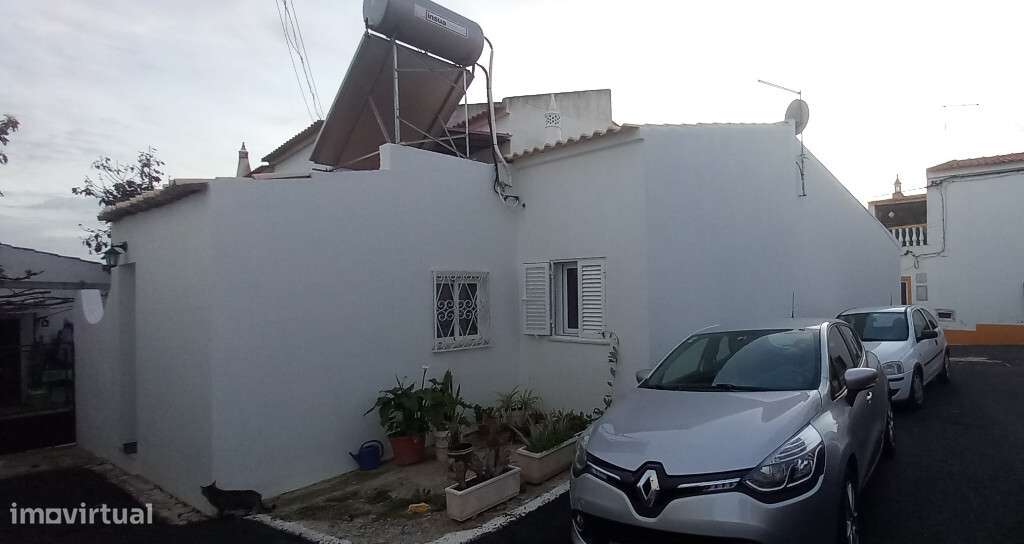 Moradia Geminada M1 com lugar de garagem em zona de Montes Raposos, Fa - Grande imagem: 3/9