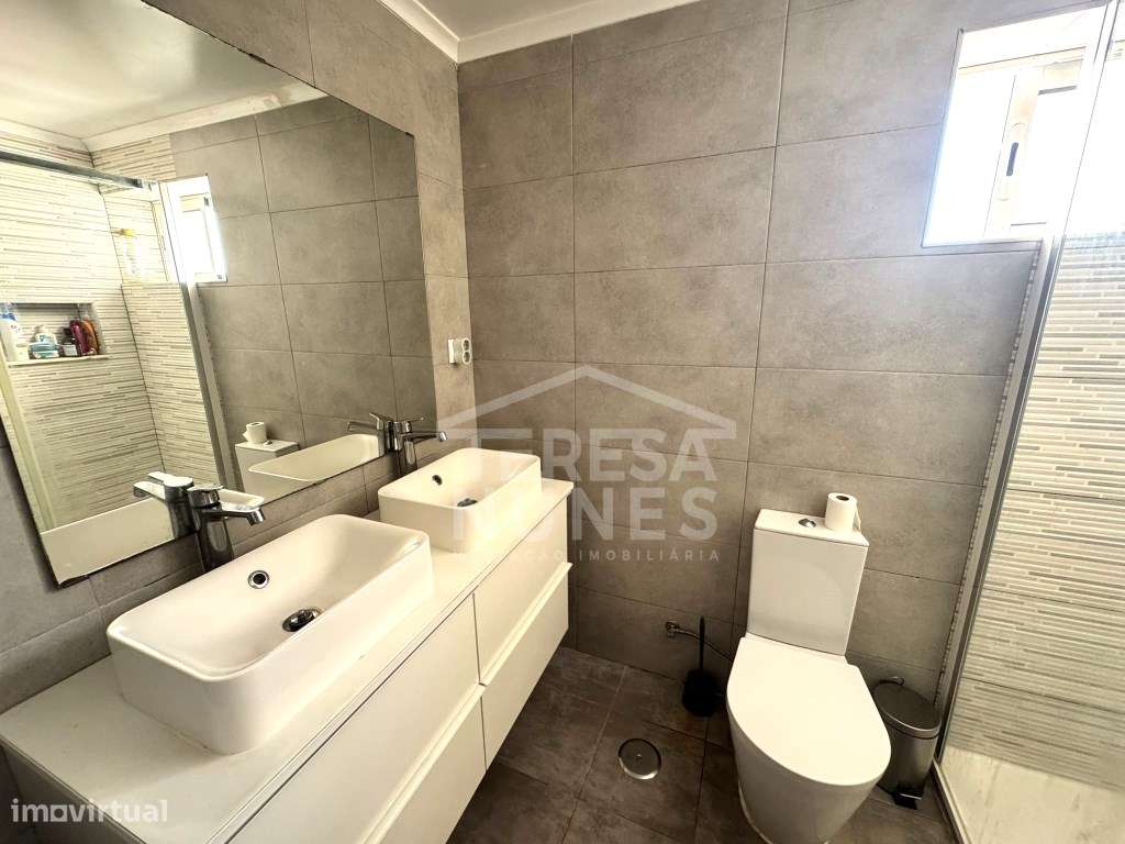 APARTAMENTO T4 - SANTIAGO DO CACEM-15