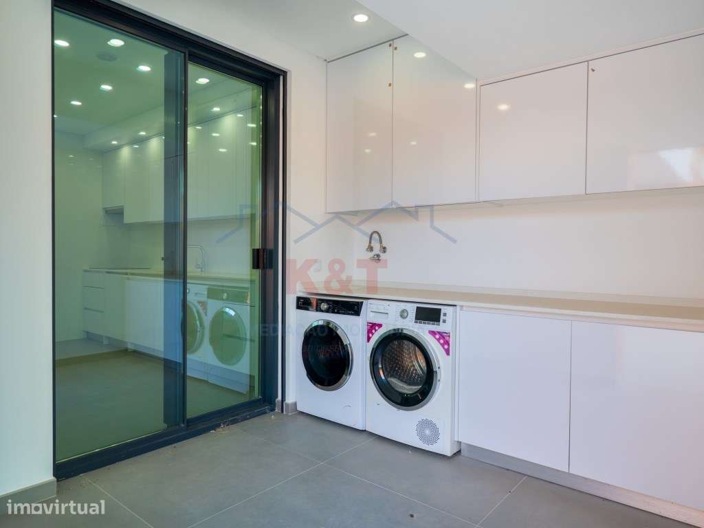 Moradia T3 com piscina-8