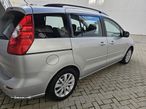 Mazda 5 MZR-CD 2.0 Sport - 33