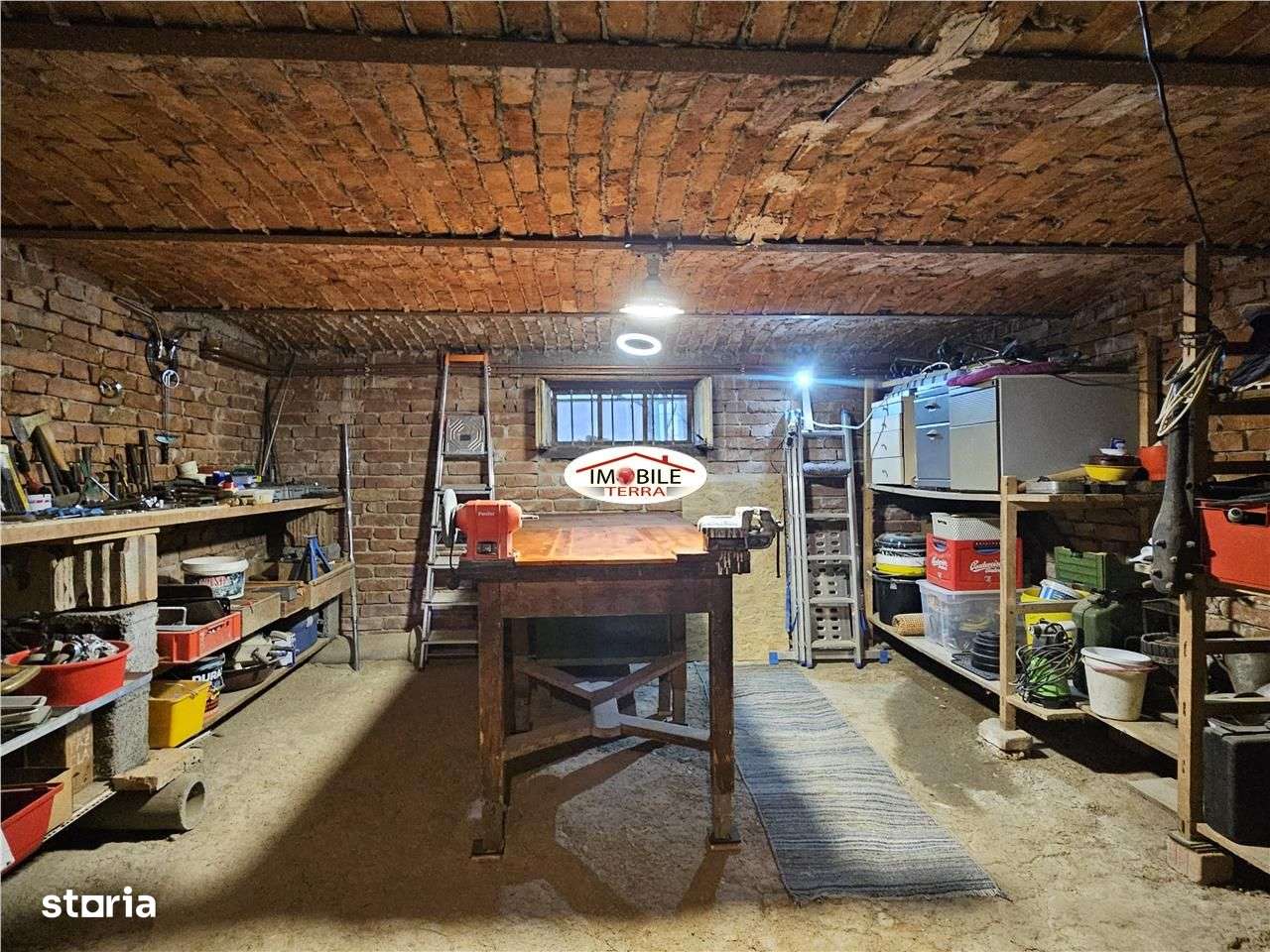 Casa cu 900 mp teren zona Calea Poplacii aproape de Parcul Sub Arini-13