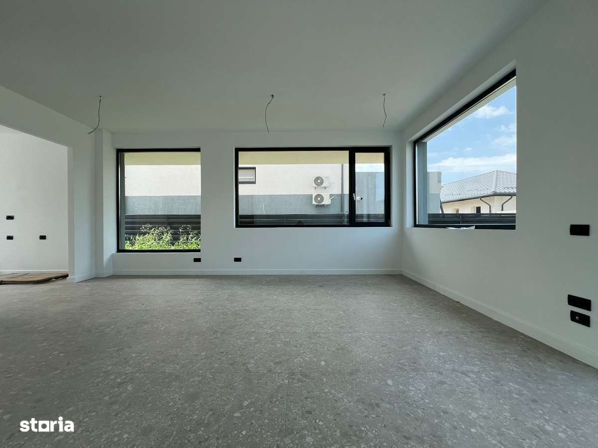 LA CHEIE! gata de mutare The Class Villas Tunari, TEREN 300 MP-8