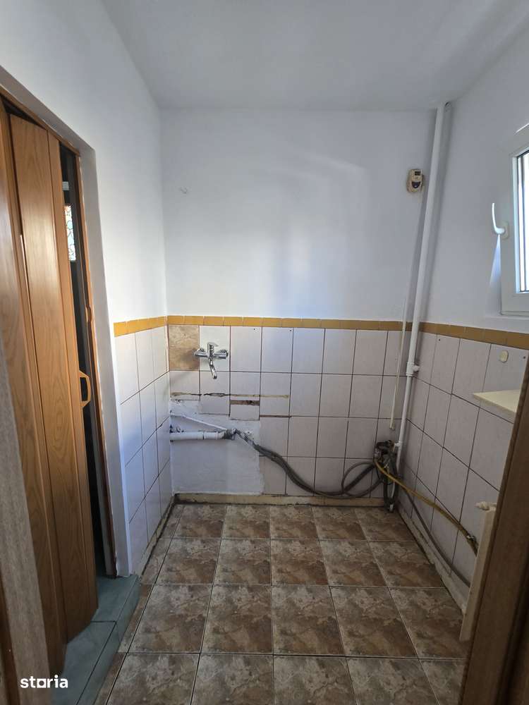 Garsoniera Titan | strada Postavarului 24 | 8 min metrou 1 Decembrie-7
