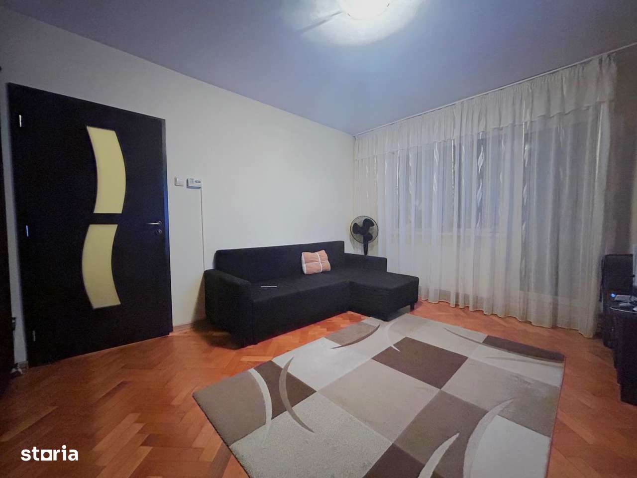 Apartament 2 camere, insorit, spatios, mobilat, utilat, zona Astra! - Imagine principală: 2/11