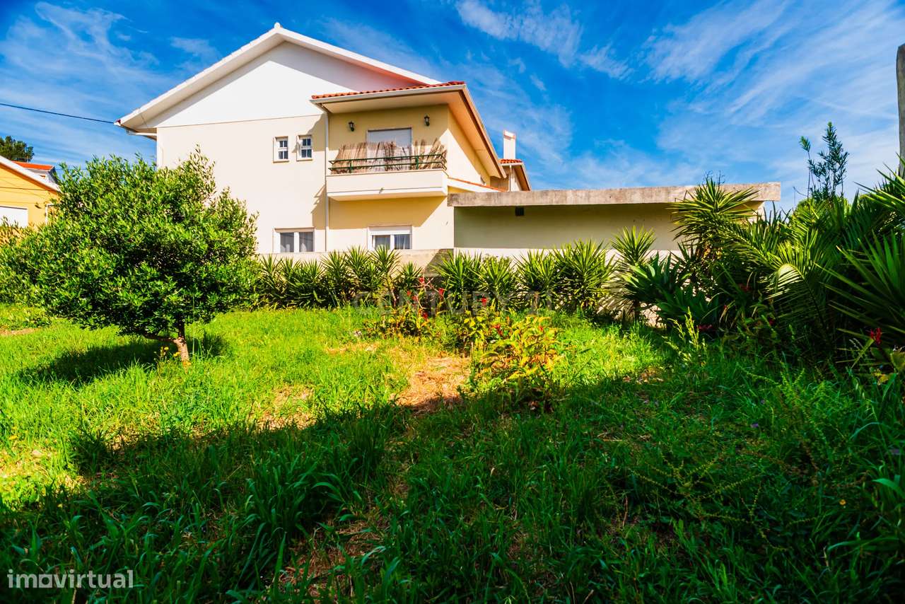 Terreno urbano de 430 m² em zona tranquila de Bicesse, Cascais-7