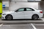 Mercedes-Benz Klasa A 220 4-Matic AMG Line 7G-DCT - 4