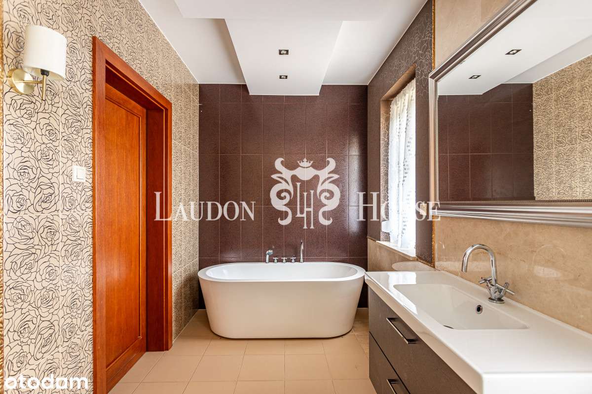 Dom wolnostojący na zamkniętym osiedlu-7