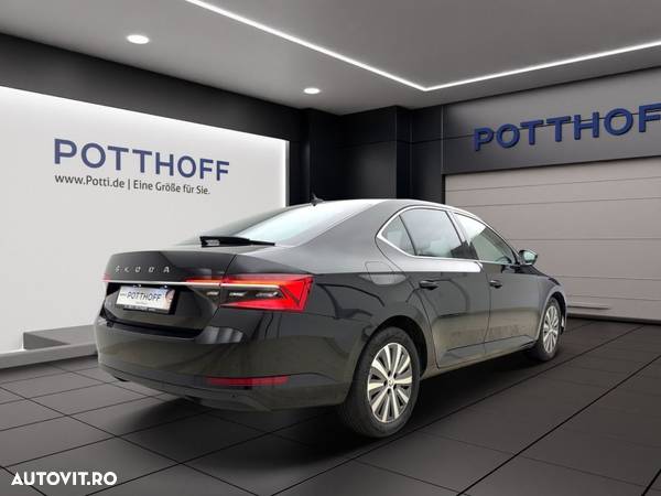 Skoda Superb - 8