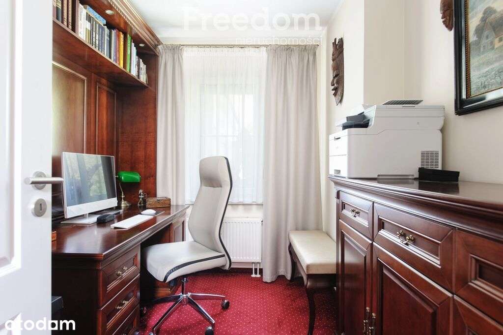 Nowoczesny i funkcjonalny dom z fotowoltaiką - Pełny obrazek: 4/20