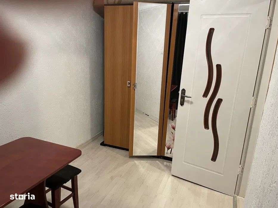 Rovinari - Vanzare apartament 3 camere - Str. Mioritei-2