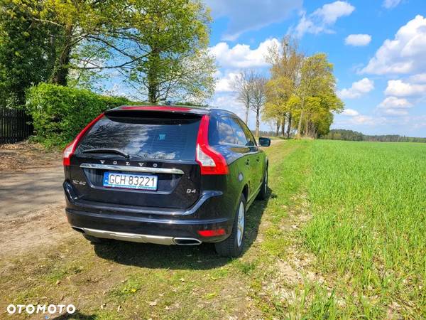 Volvo XC 60 D4 Geartronic Summum - 9