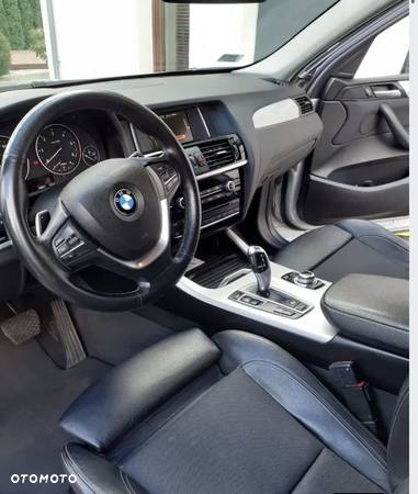 BMW X4 xDrive20d Advantage - 11