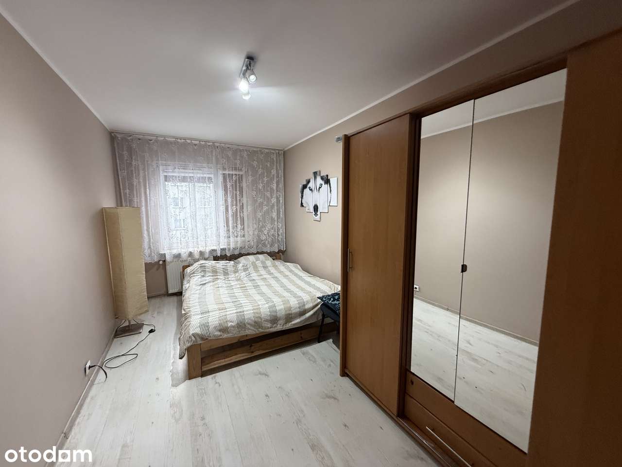 Funkcjonalne 2 pokojowe mieszkanie HALEMBA-3