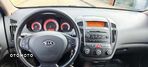 Kia Ceed - 13