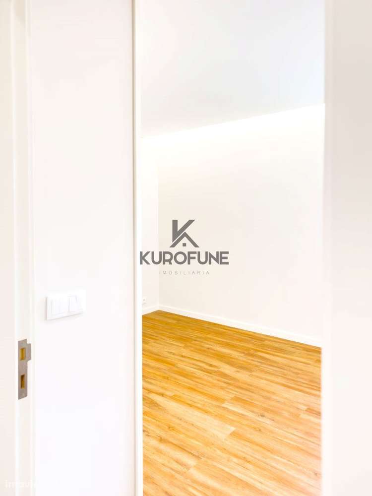 T3 Totalmente Equipado em Avintes  Excelente Investimento com Rendi...-16