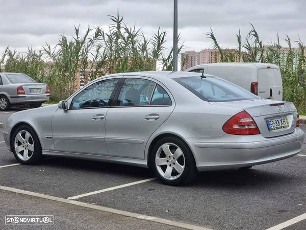 Mercedes-Benz E 270 - 4