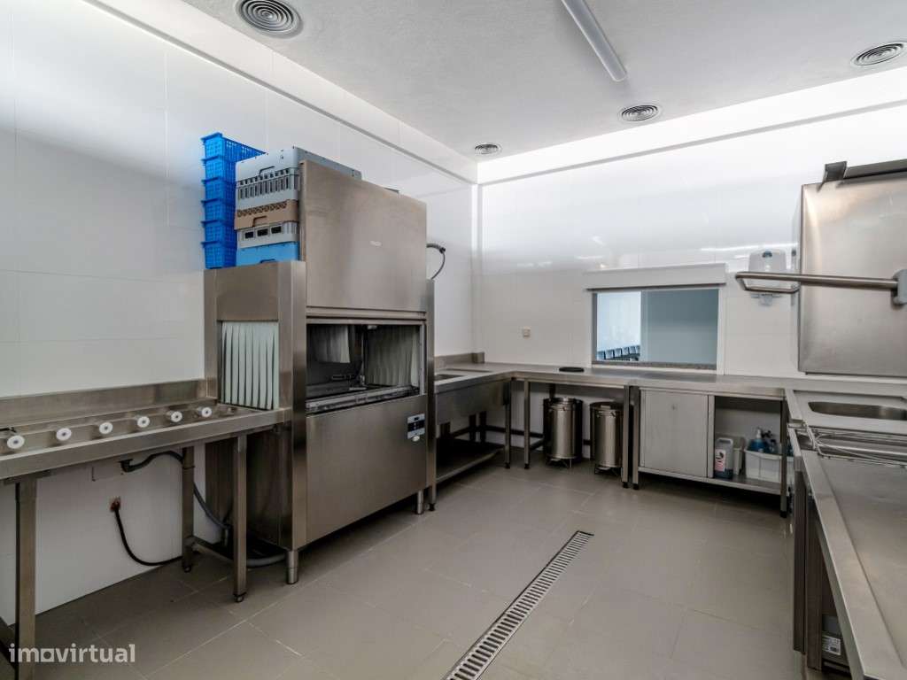 Edifício 1ª linha de mar - Peniche - opções múltiplas de investimento-27