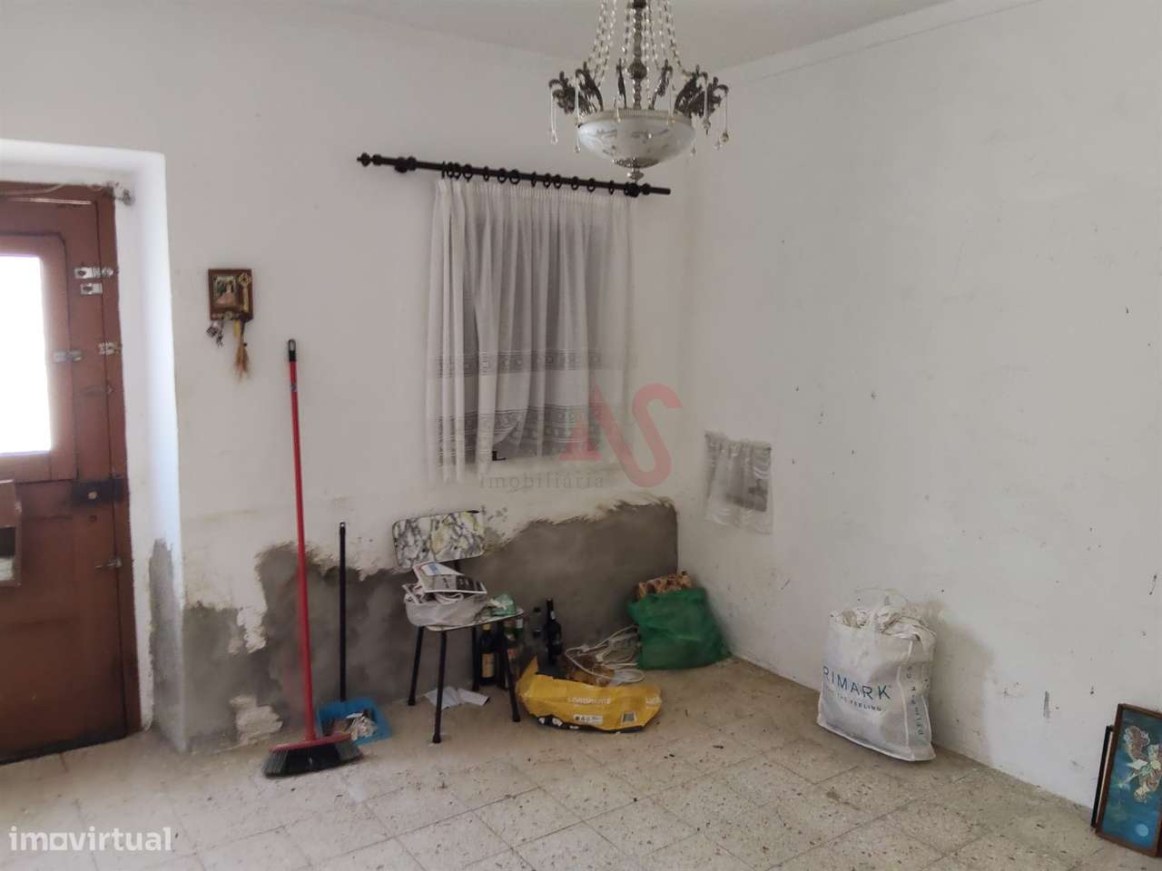Moradia T2 Térrea para Restaurar na cidade de Moura - Grande imagem: 4/20