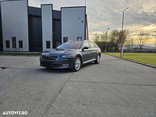 Skoda Superb Combi 1.5 TSI ACT DSG Style - 1