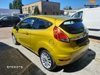 Ford Fiesta - 12