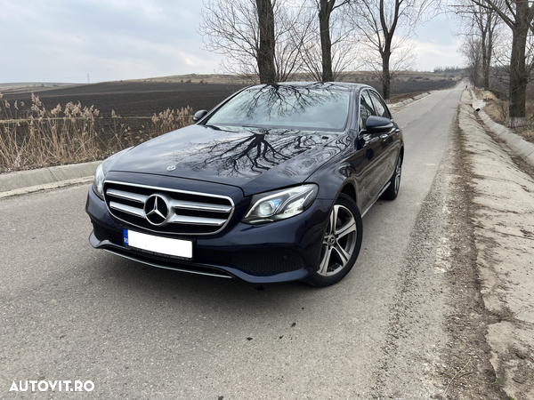 Mercedes-Benz E - 25