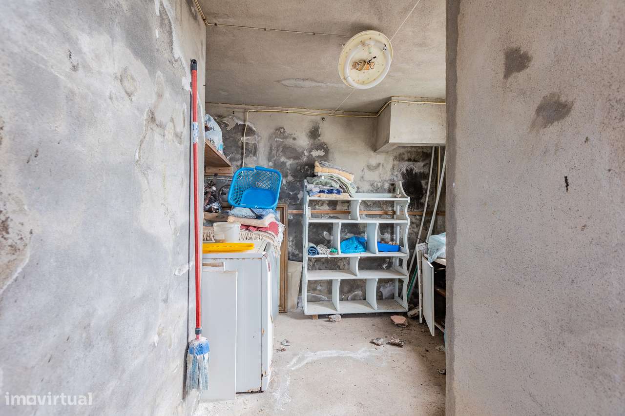 Moradia T2 - Santa Cruz-10